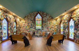 Dog Mountain in Vermont Offers Comfort for Pet Lovers Dog Mountain in Vermont Offers Comfort for Pet Lovers