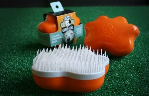 Groom Genie is Based on a Popular Hair Brush for Humans The Groom Genie is Based on a Popular Hair Brush for Humans