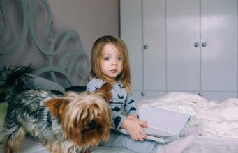 Literacy Improves in Kids Who Read to Dogs, New Study Finds Literacy Improves in Kids Who Read to Dogs New Study Finds