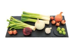 Fall Foods Toxic to Dogs - Onions, garlics, leeks, chives