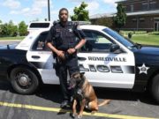 Illinois Cop Proudly Shows Off K9 Partner’s Special Talent Illinois Cop Proudly Shows Off K9 Partner's Special Talent