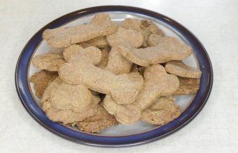 Simple Dog Treats with Only 4 Ingredients Simple Dog Treats