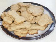 Recipe: Easy DIY Dog Treats Easy DIY Dog Treats