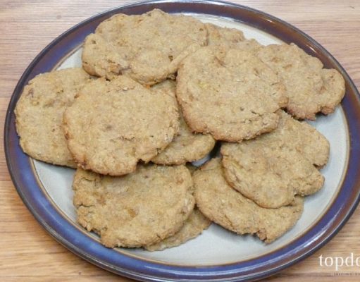 Recipe: Banana and Peanut Butter Dog Biscuits banana and peanut butter dog biscuits