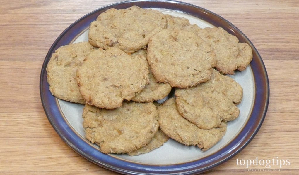 Picture of Recipe: Banana and Peanut Butter Dog Biscuits – Top Dog Tips