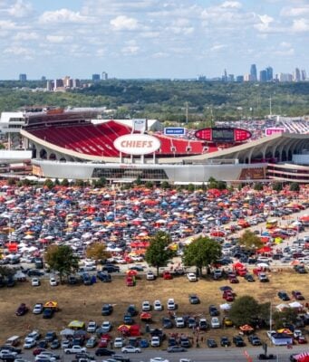 Tailgating with Dogs: 12 Tips for a Safe and Fun Game Day Tailgating with Dogs: Should You Bring Them With You?