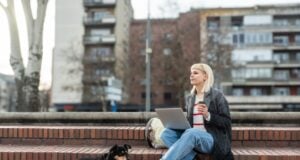 How to be a Digital Nomad With a Dog Digital Nomad with a Dog Featured Image